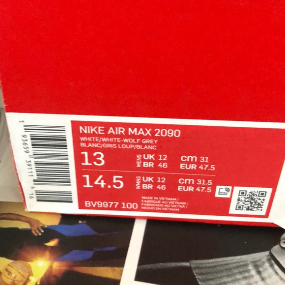 **SOLD**  Triple white Nike Air Max 2090 - Picture 8 of 8